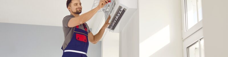 Male,Worker,Fixing,Air,Conditioning,At,Home.,Man,In,Uniform